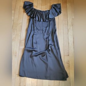 100% Silk Banana Republic dress